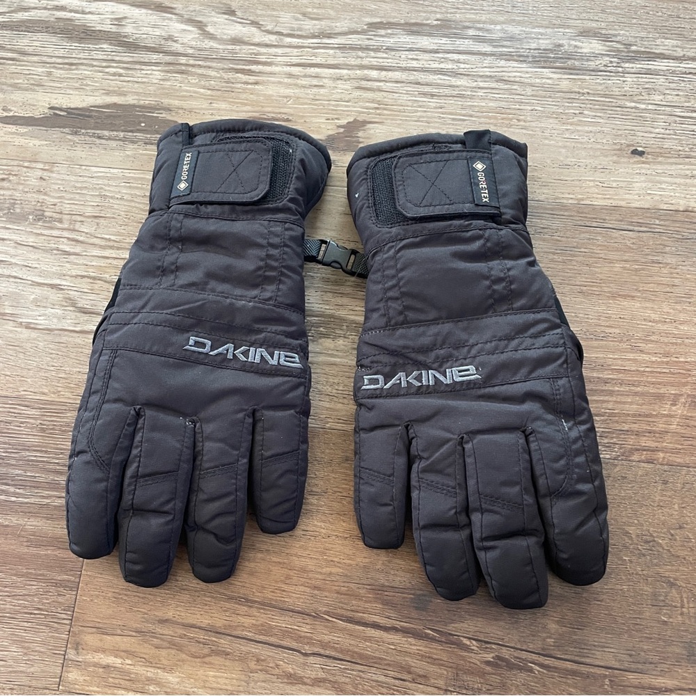 Dakine black mens S gore tex snow gloves